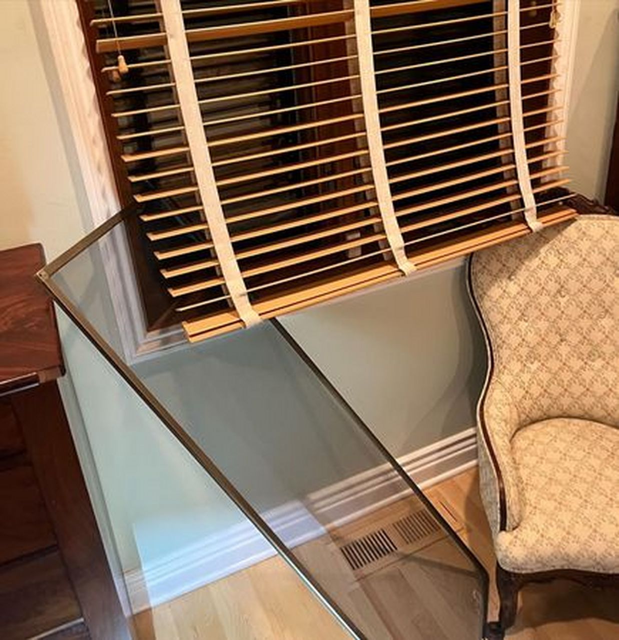 美国加州圣塔克鲁兹(santa cruz)一名屋主凌晨2点半听到房子周围有