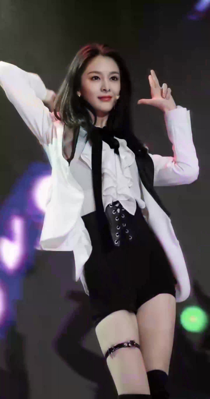 神图诞生"傅菁"我的月亮条子是yyds,一个舞台2天引来66w情敌!