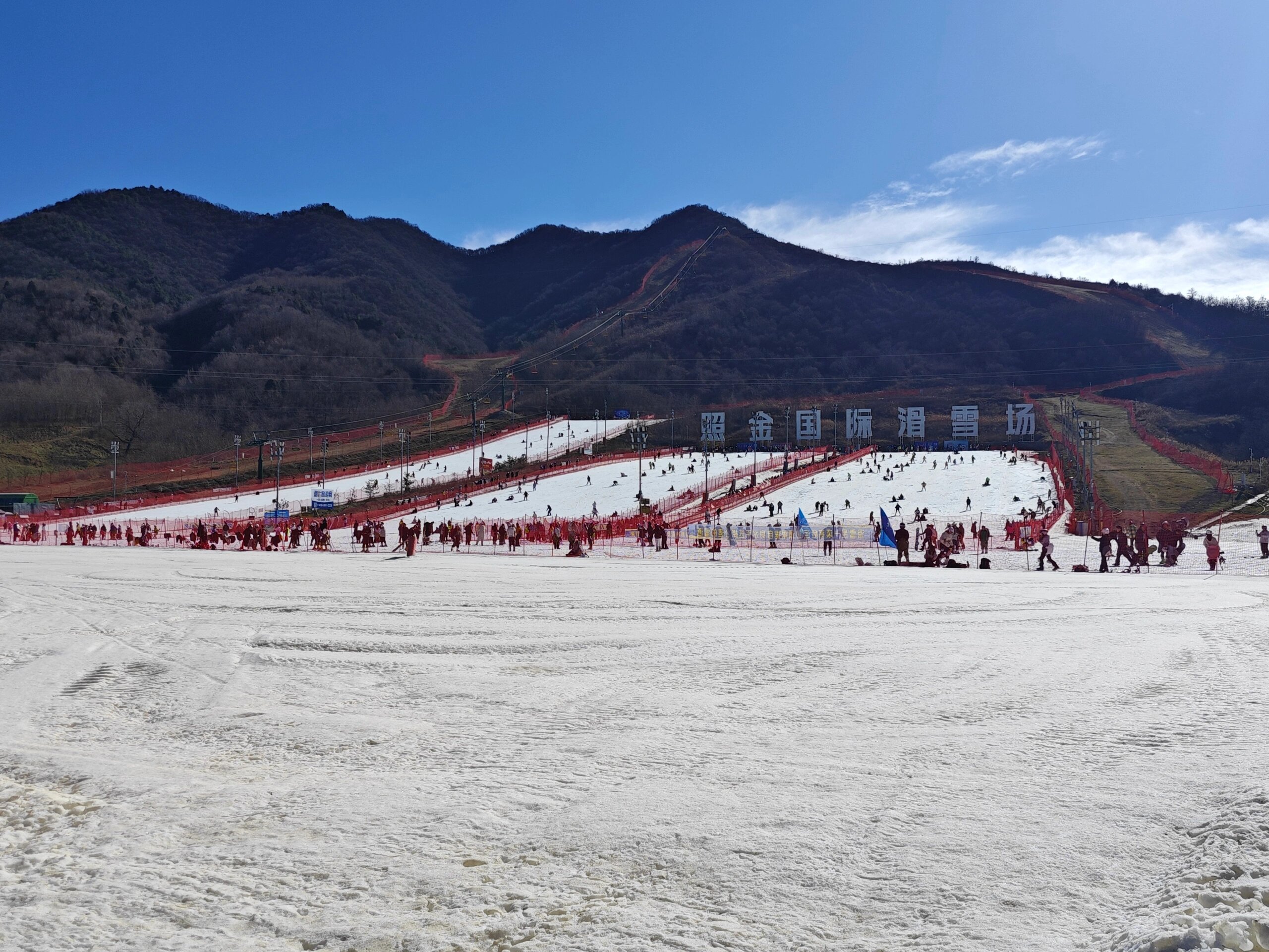 玉华宫滑雪场图片