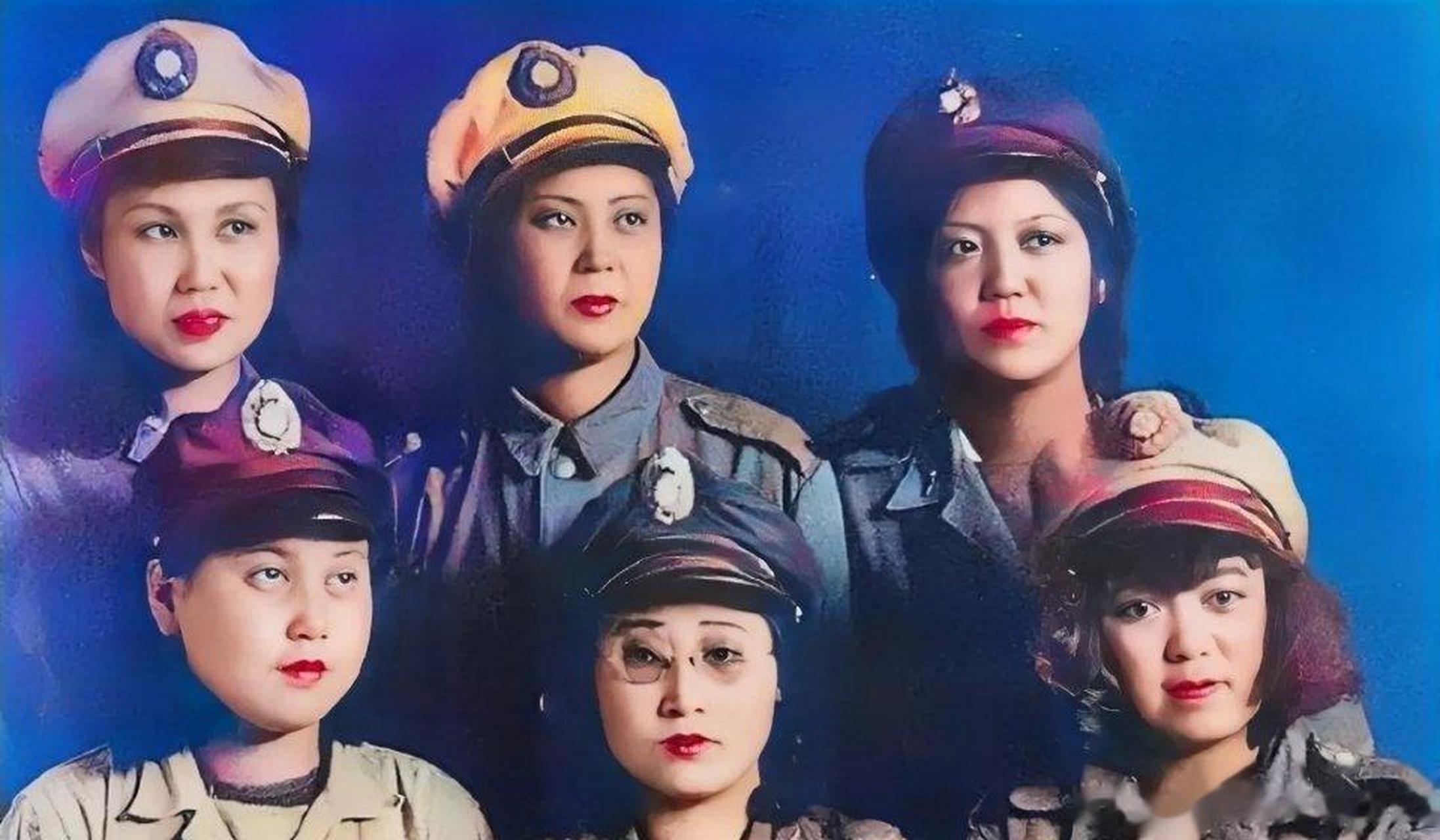 1948年被我人民解放军围困长春城内的国民党女兵.