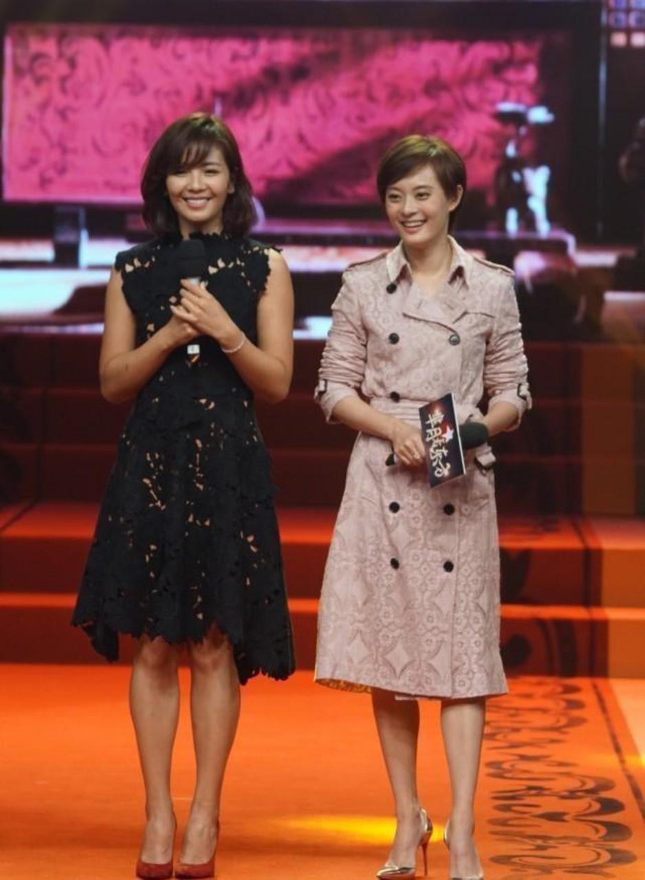 刘涛真不愧是有女王气场,就算和娘娘孙俪并肩,感觉气场也没输
