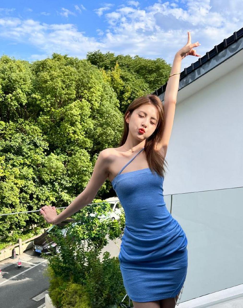 网红美女小姐姐甜仇迷人写真欣赏,真的好漂亮啊