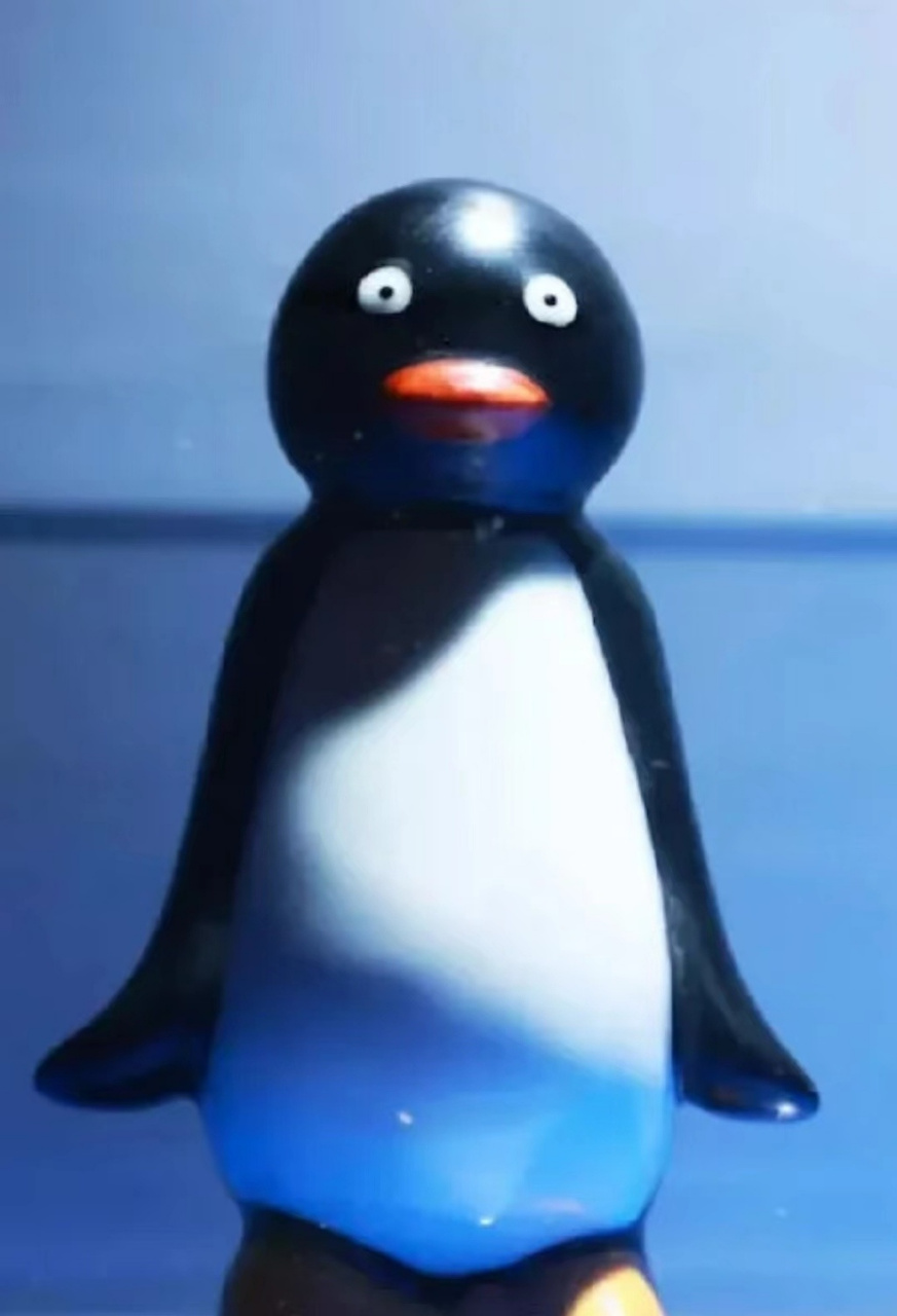 20多年前的腾讯企鹅长这样,咋看咋有点惊悚的感觉.