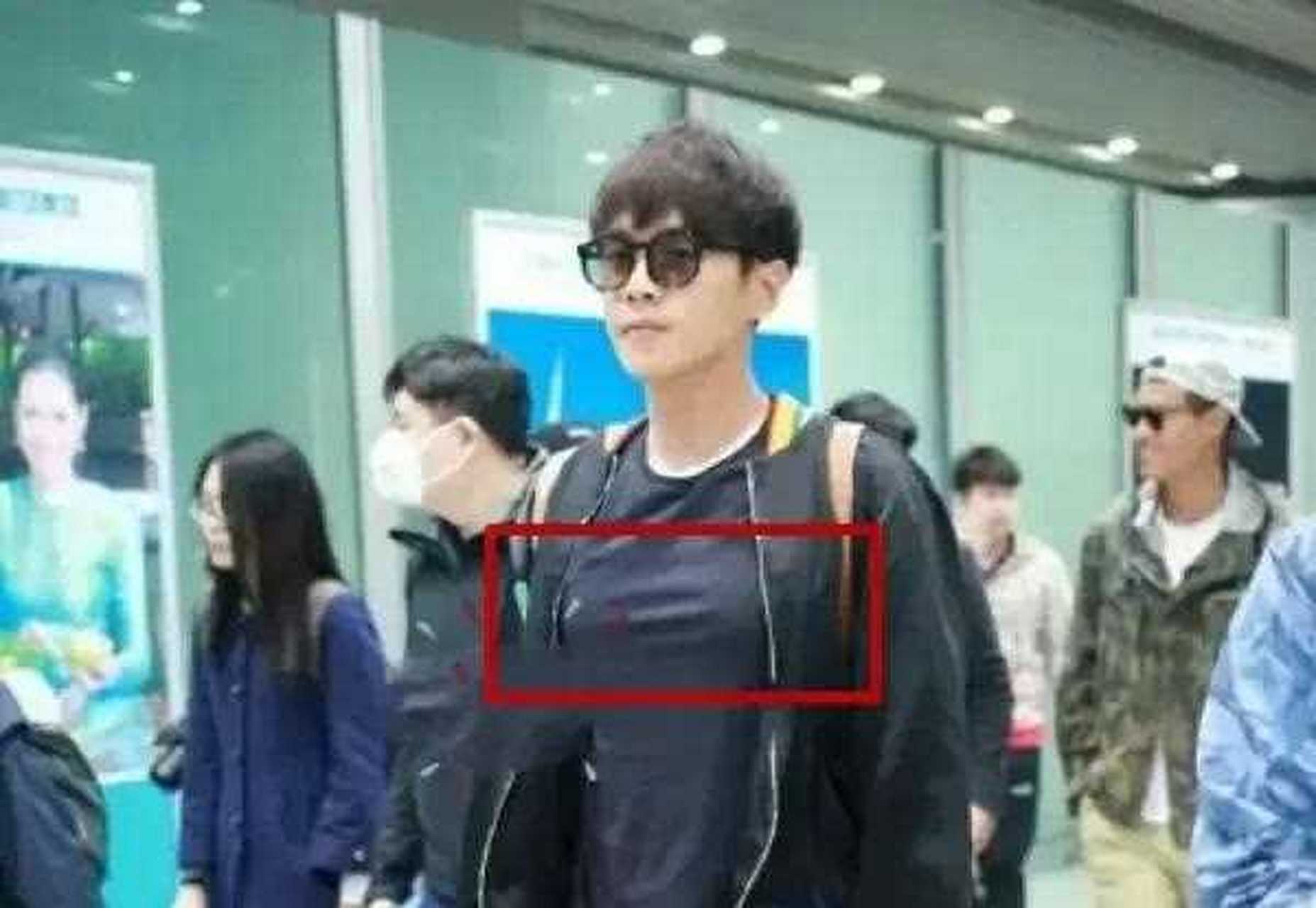 张若昀的胸,太离谱!