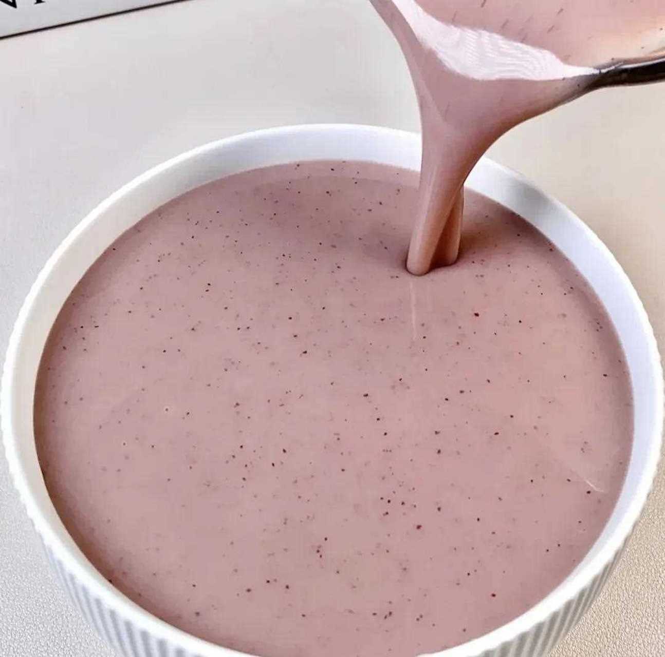 这个巨巨巨好喝,奶茶糖水铺爆火的红豆沙牛乳真的太好喝了,自己在家也