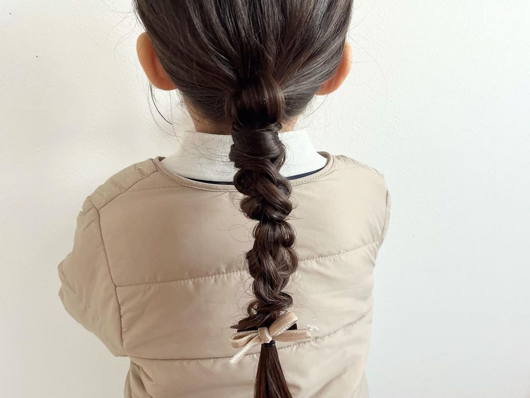 儿童编发,这些编发让孩子的长发更迷人