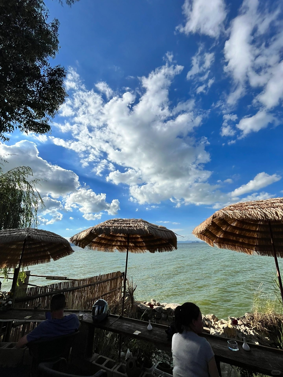 最新版海晏村来了  海晏村营业了,整体氛围感提升了不少,还有一些海边