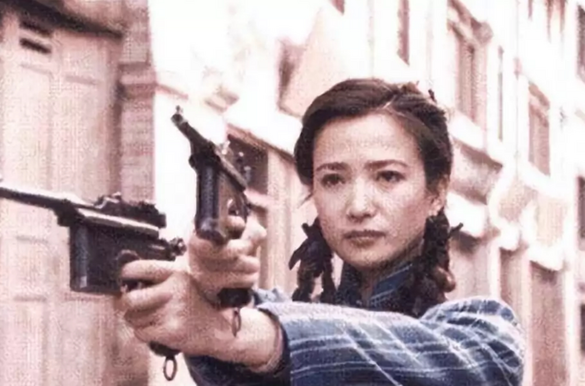 她(张淑贞)是最美女匪首,16岁沦落青楼,25岁被枪决,生前曾杀千名日本