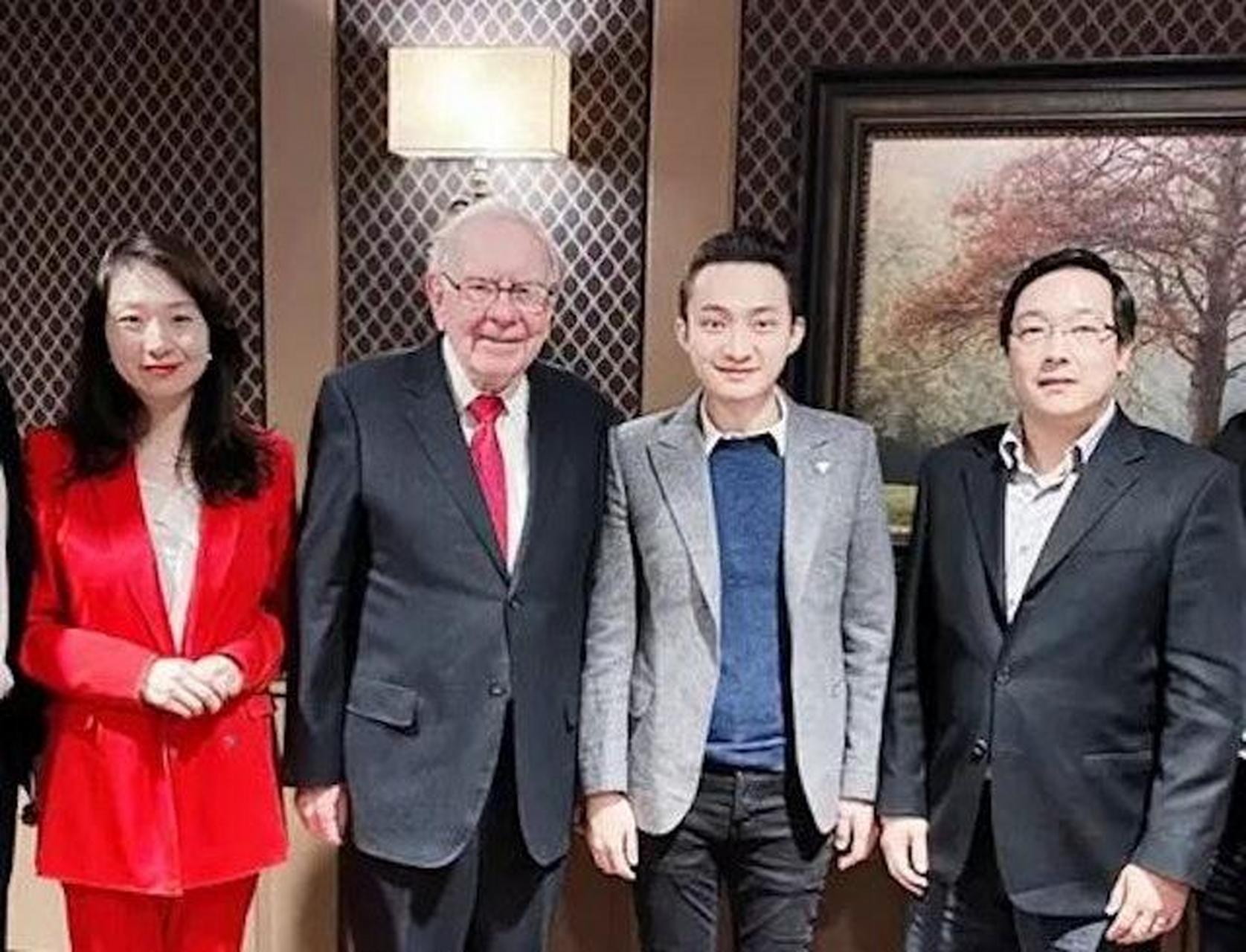 「西贡地王之子」周子扬与百亿90后孙宇晨食饭,望投资电影拍摄!