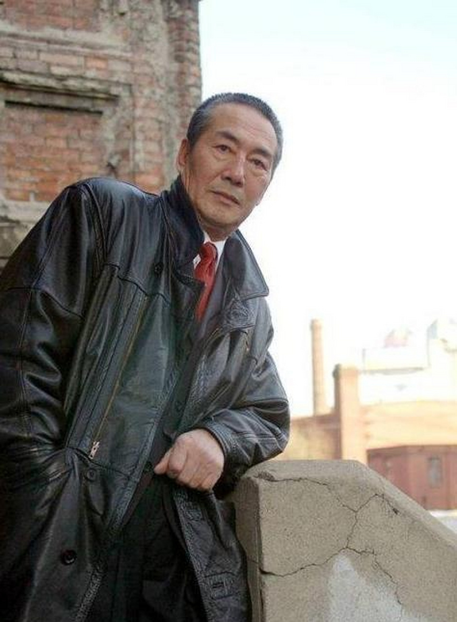 1997年时,杜雨露终于等到了自己的机会,在唐国强主演的电视剧《雍正