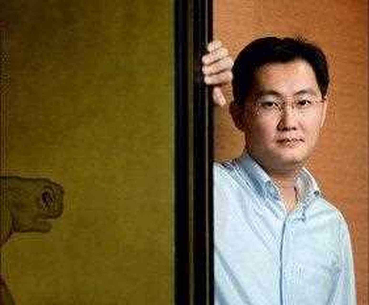 马化腾的家[笑哭] 海边别墅,巨大的建筑物,由几栋楼房组成,内设游泳池