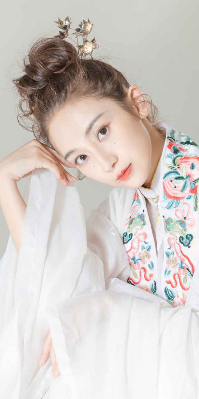 陈梦希,自带仙气的90后女生.