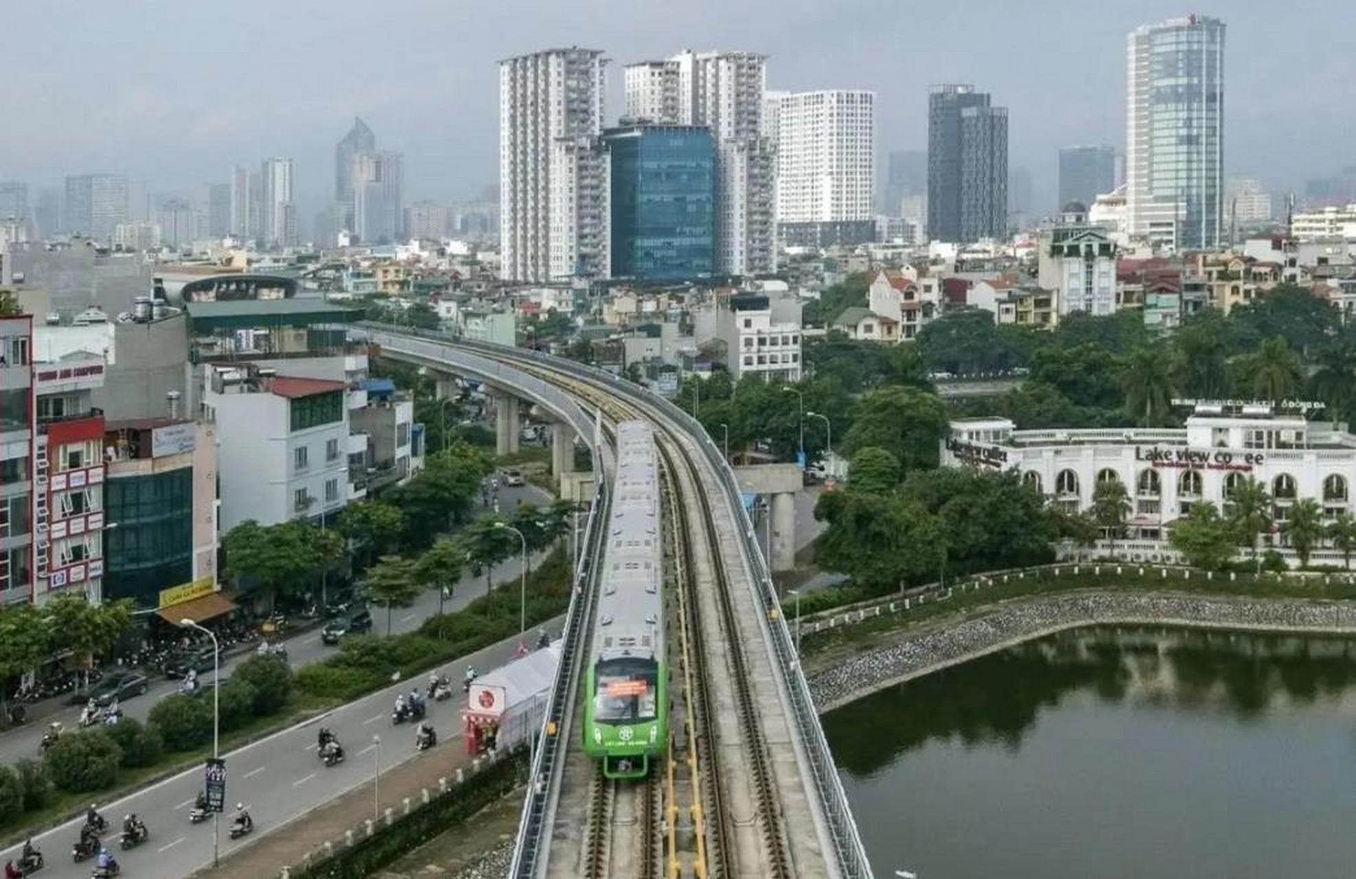 河內,越南社會主義共和國首都,越南第二大城市,全國政治,文化和科技