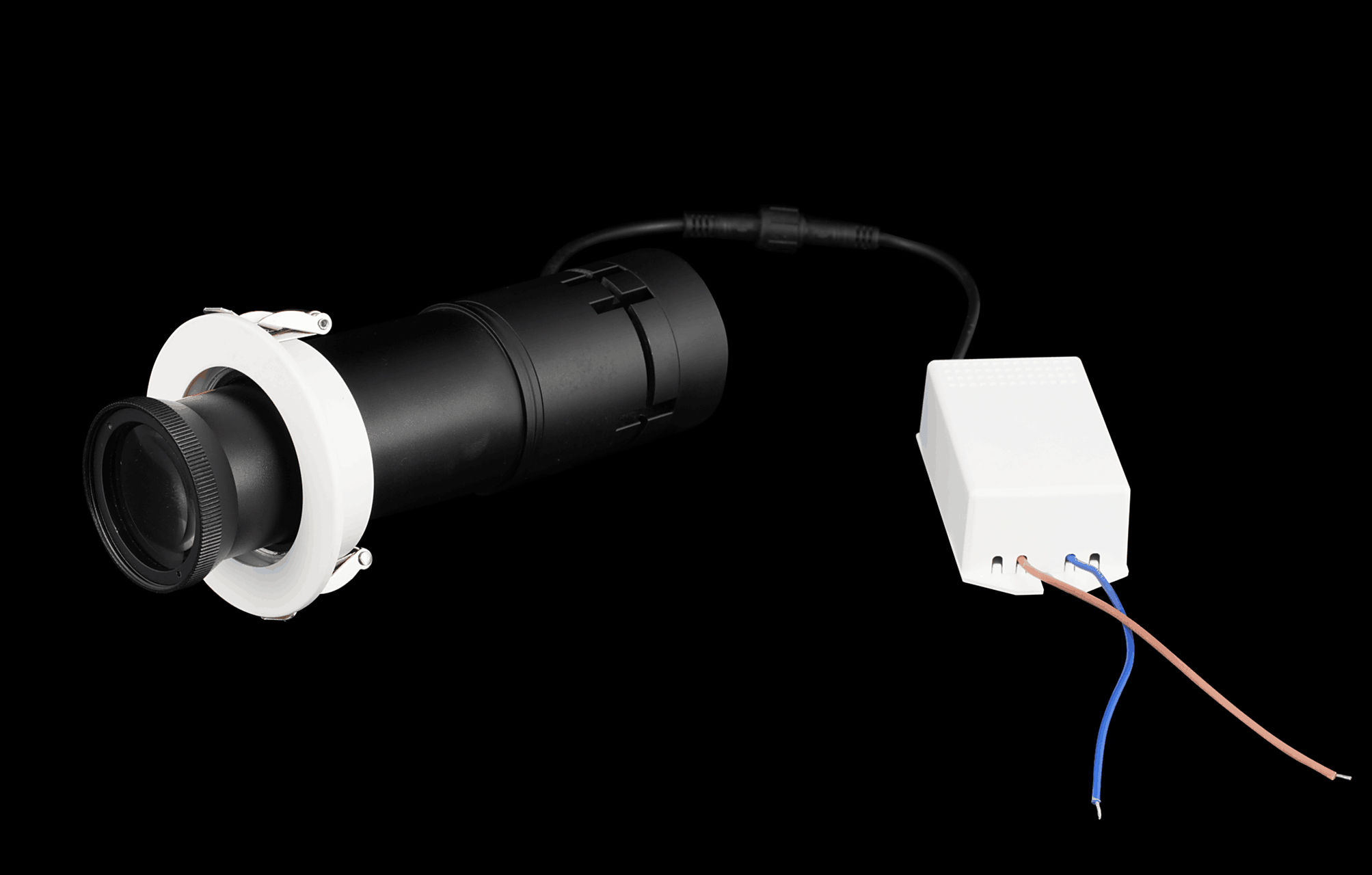 嵌入式投影灯系列3  电压ac110-220v,频率50-60hz 投射角度 可调 镜头