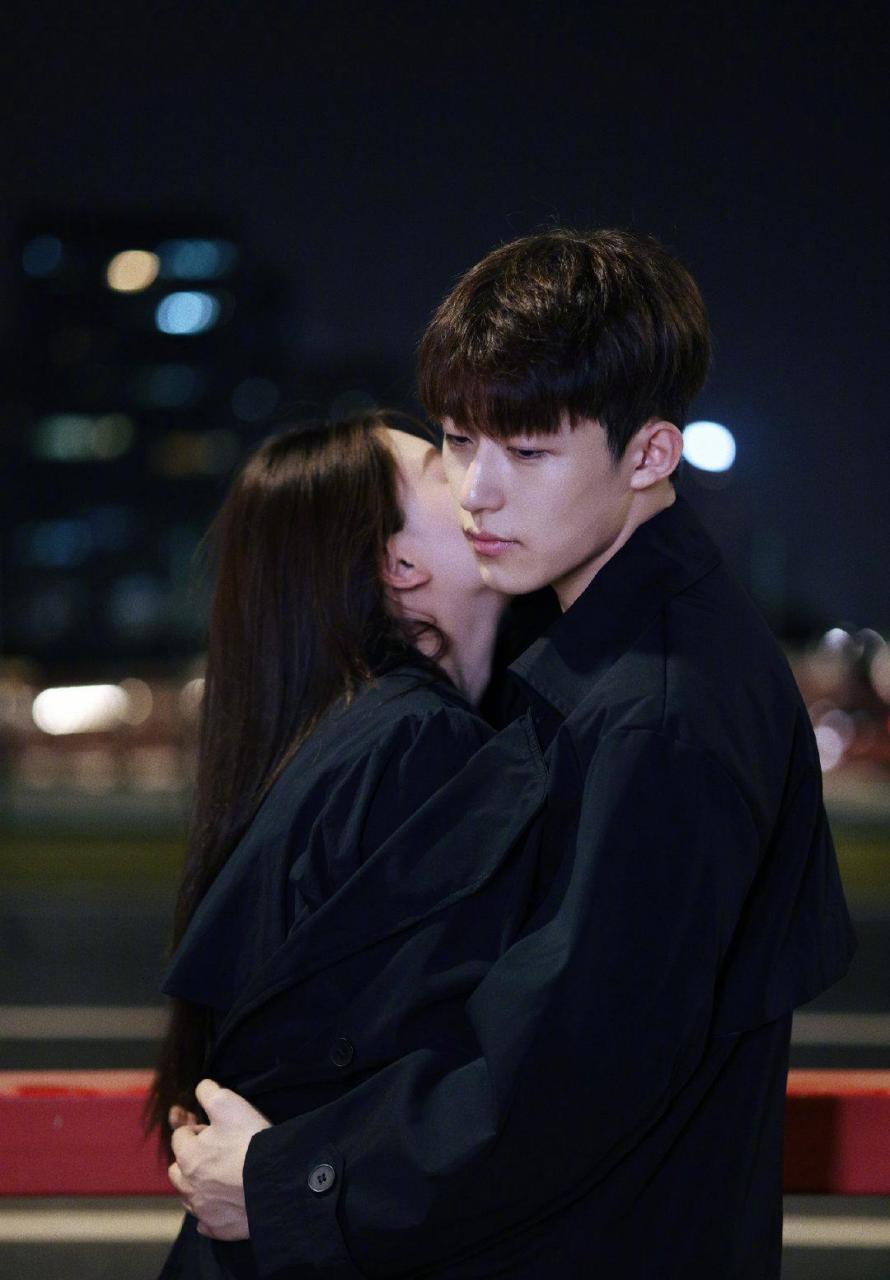 gif创作人# 王剑温婉官宣了!