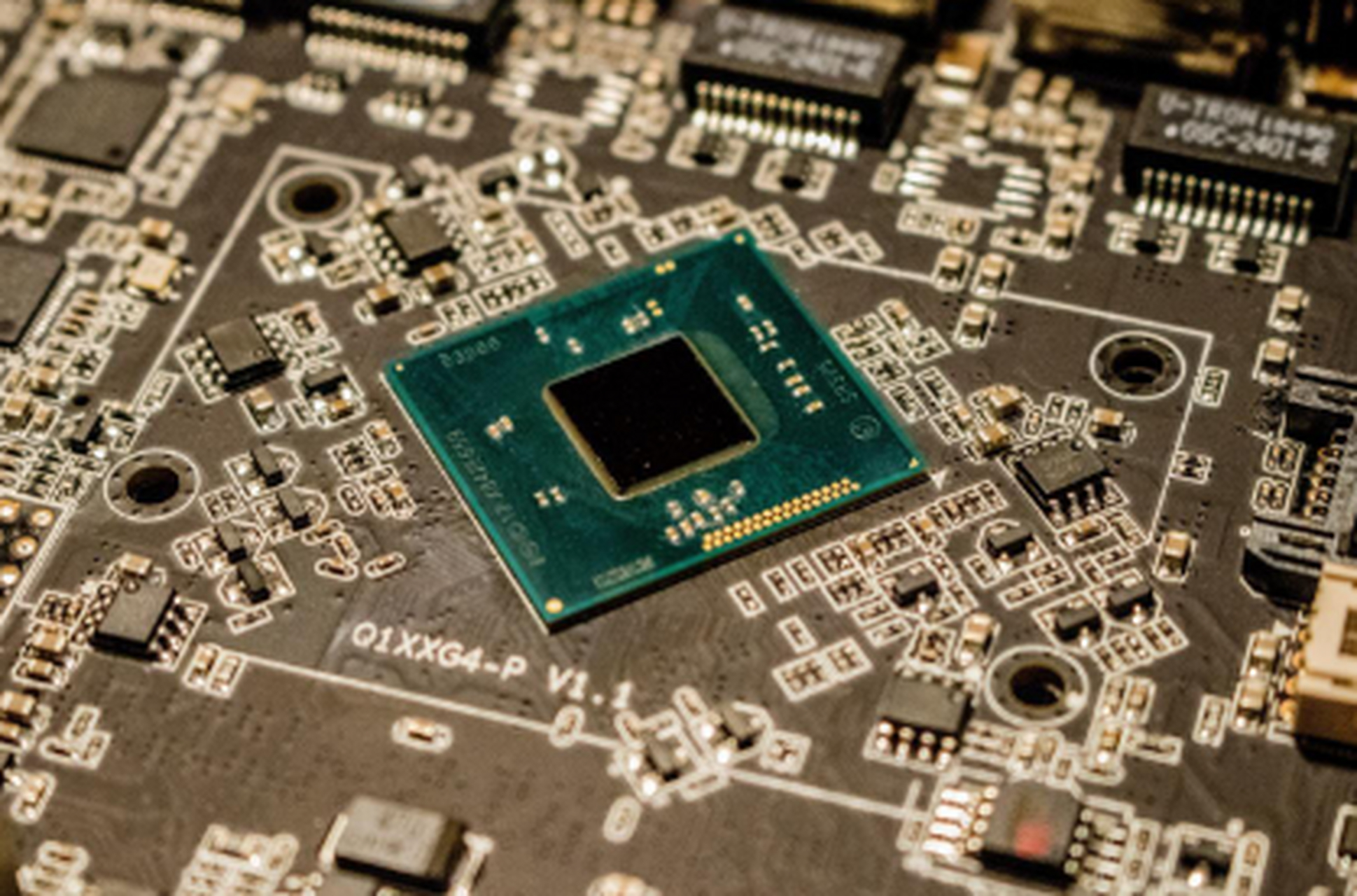 中国军工雷达芯片性能曝光,美国人看了干着急,根本无法阻止 第十届