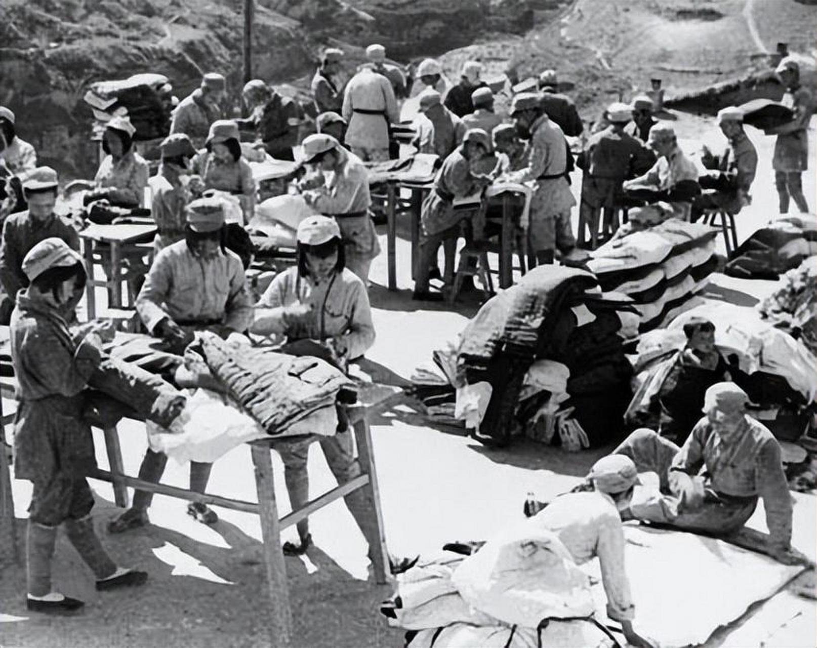 新四军侦察员为筹备冬衣,冒险与日本人交易却被识破,结果如何?