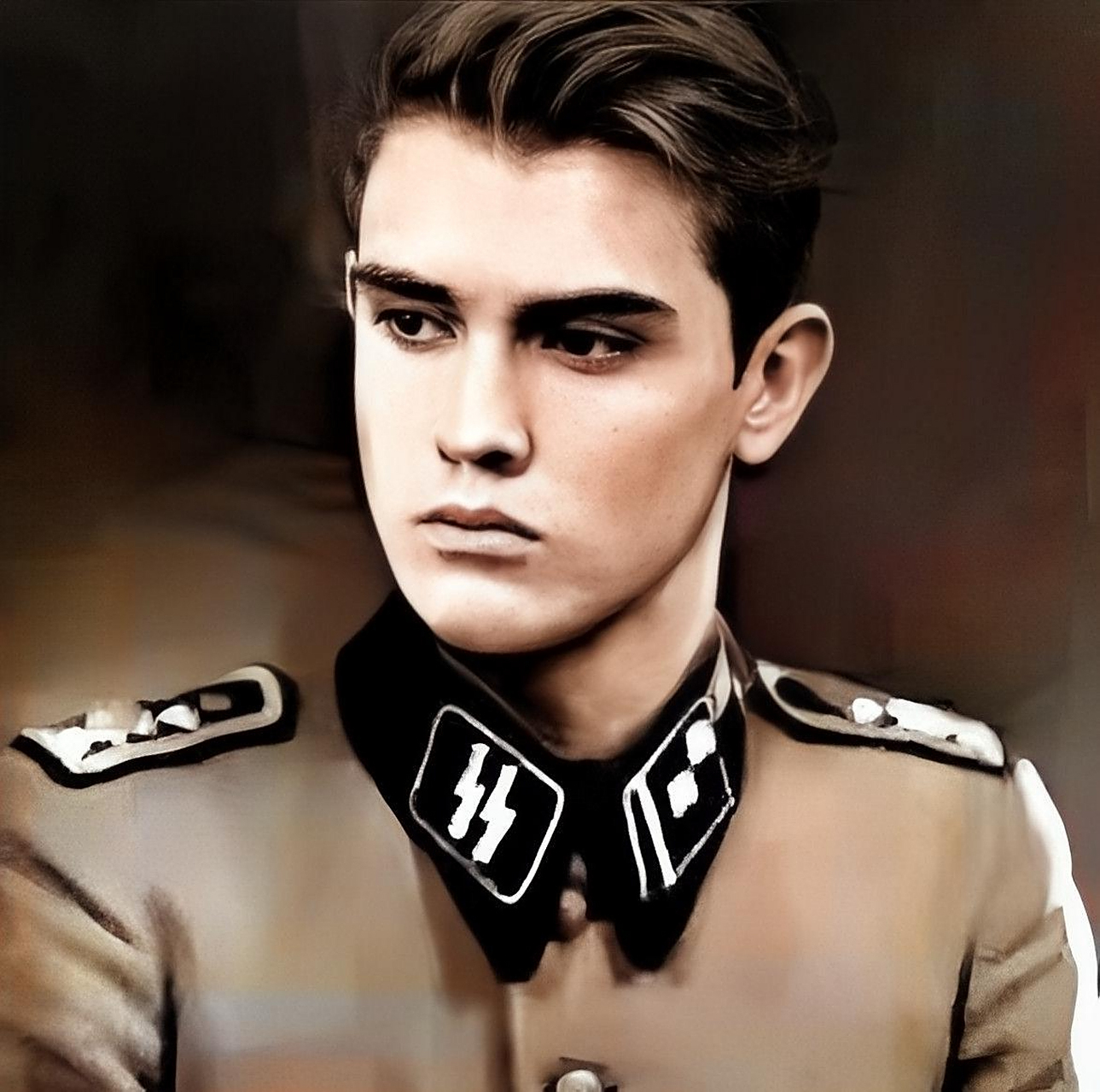 1976年,阿希姆派普在一次激进