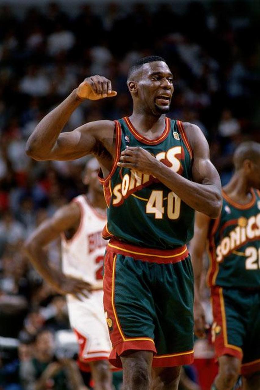 退役就破产的球星,雨人