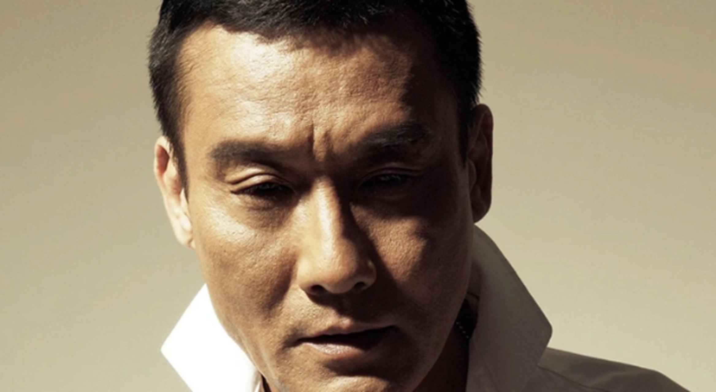 梁家辉当然是一个极富魅力的演员. 号千面影帝,业界无双.