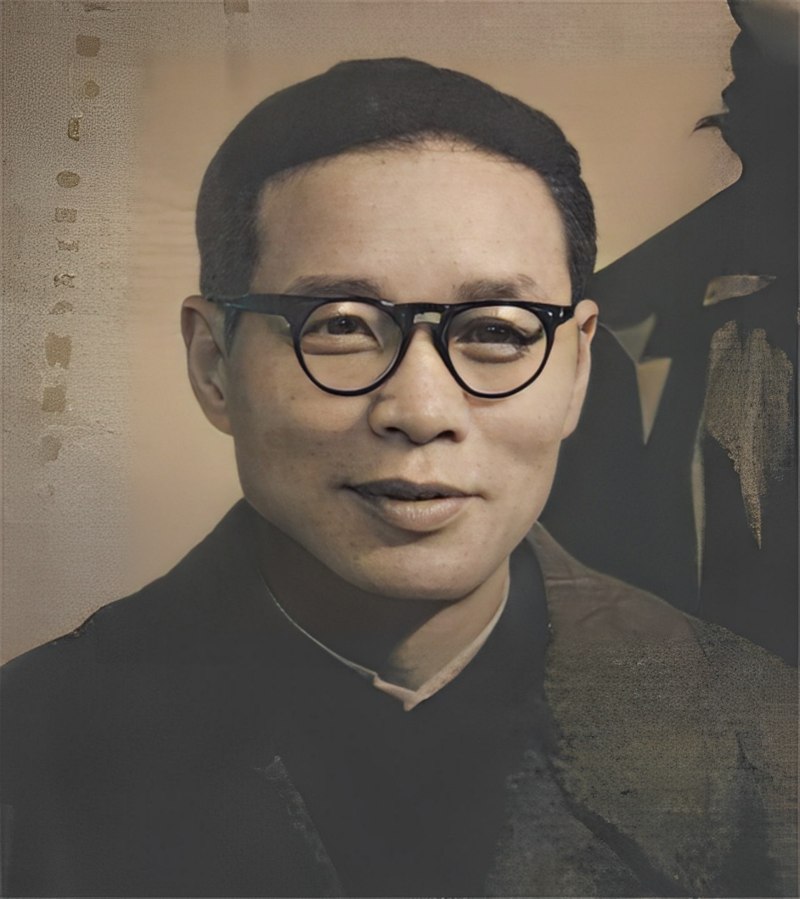 1943年,沈醉带着妻子参加宴会.没想到,戴笠整晚都盯着妻子看.沈醉小心