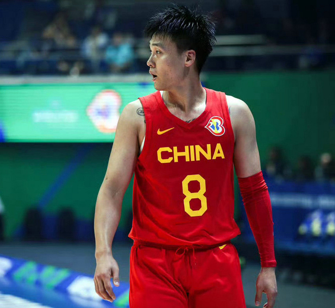 赵睿世界杯首战17分#  世界杯首战,中国男篮63-105不敌塞尔维亚!