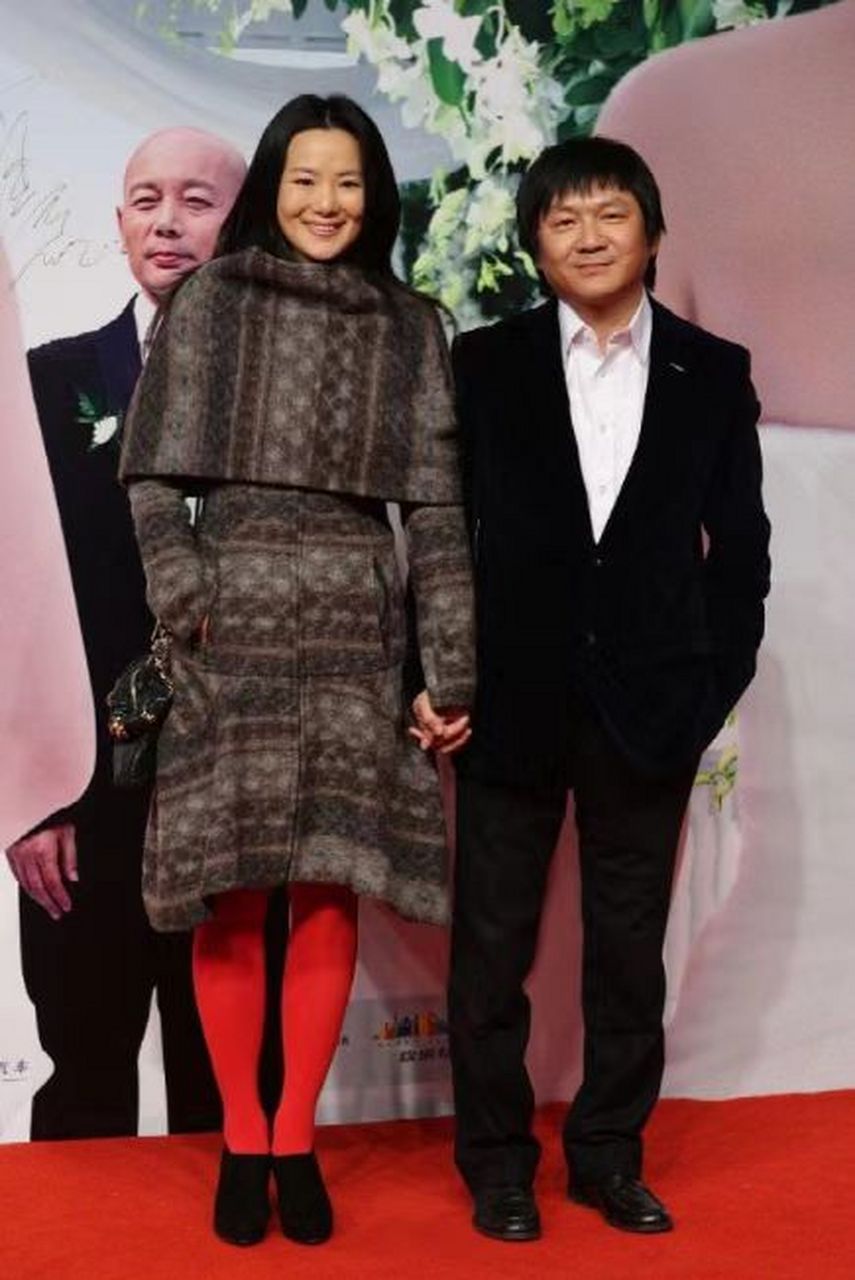 咏梅和老公栾树的身高差有点萌是怎么回事,不过这两个人感情一定很好