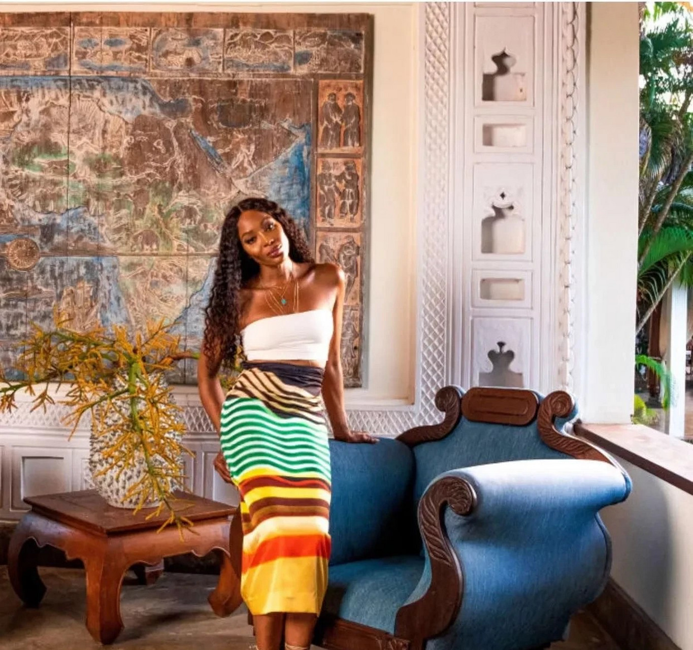 坎贝尔在马林迪的居家图新曝光,blingbling十分美艳!