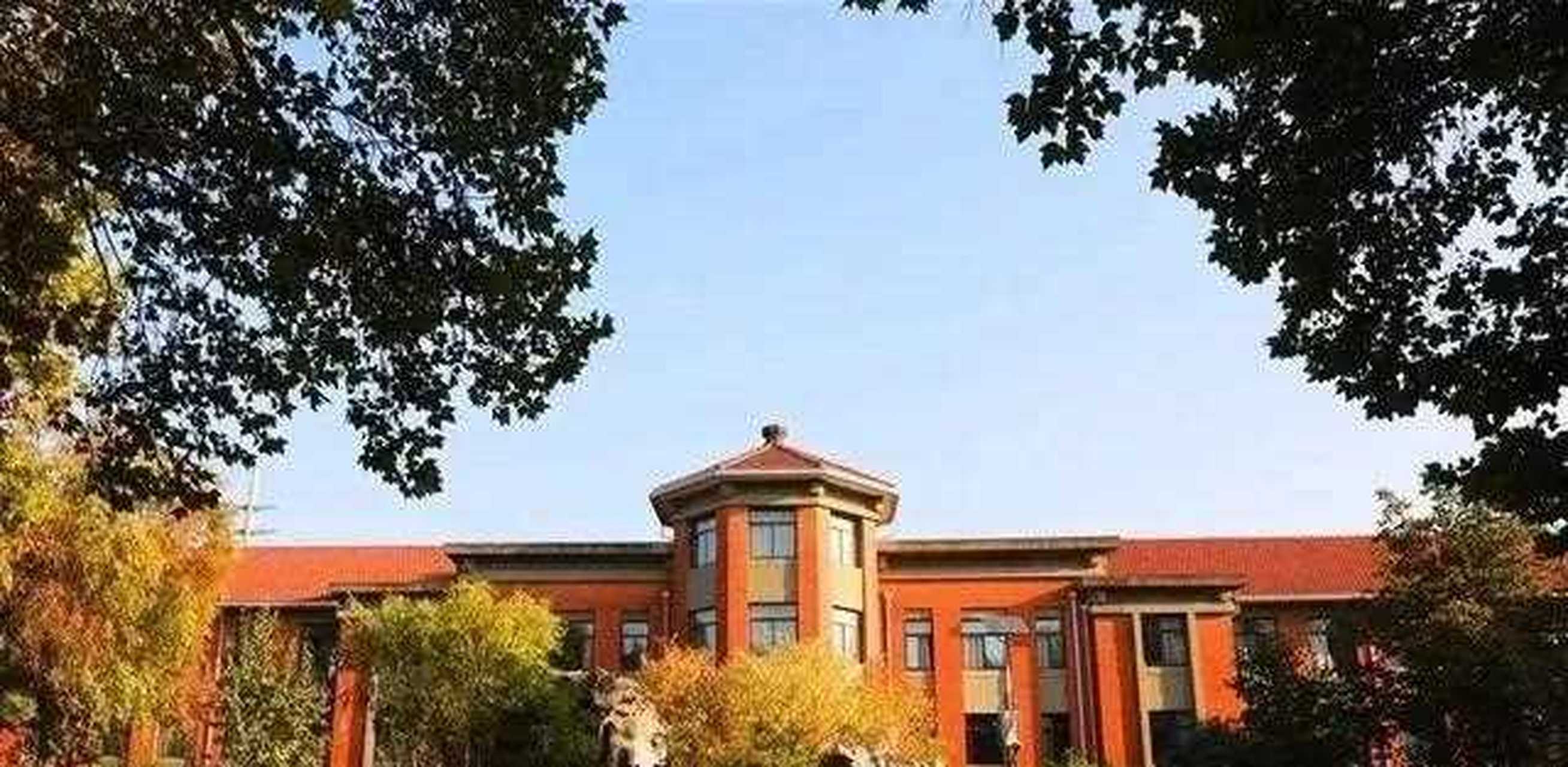 上个世纪,无锡学子们心中的圣地——无锡市第一中学.