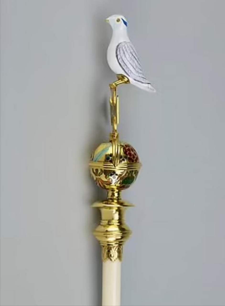 卡米拉加冕礼使用象牙权杖再惹争议据媒体报道,卡米拉将在国王加冕