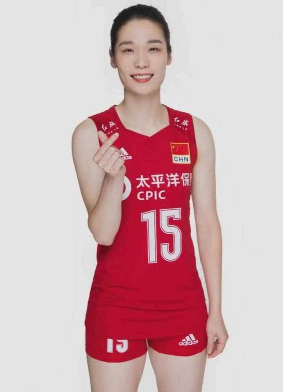 林莉出生1992年,现年29岁,身高1米71,但是弹跳高度可达到3米,15年被