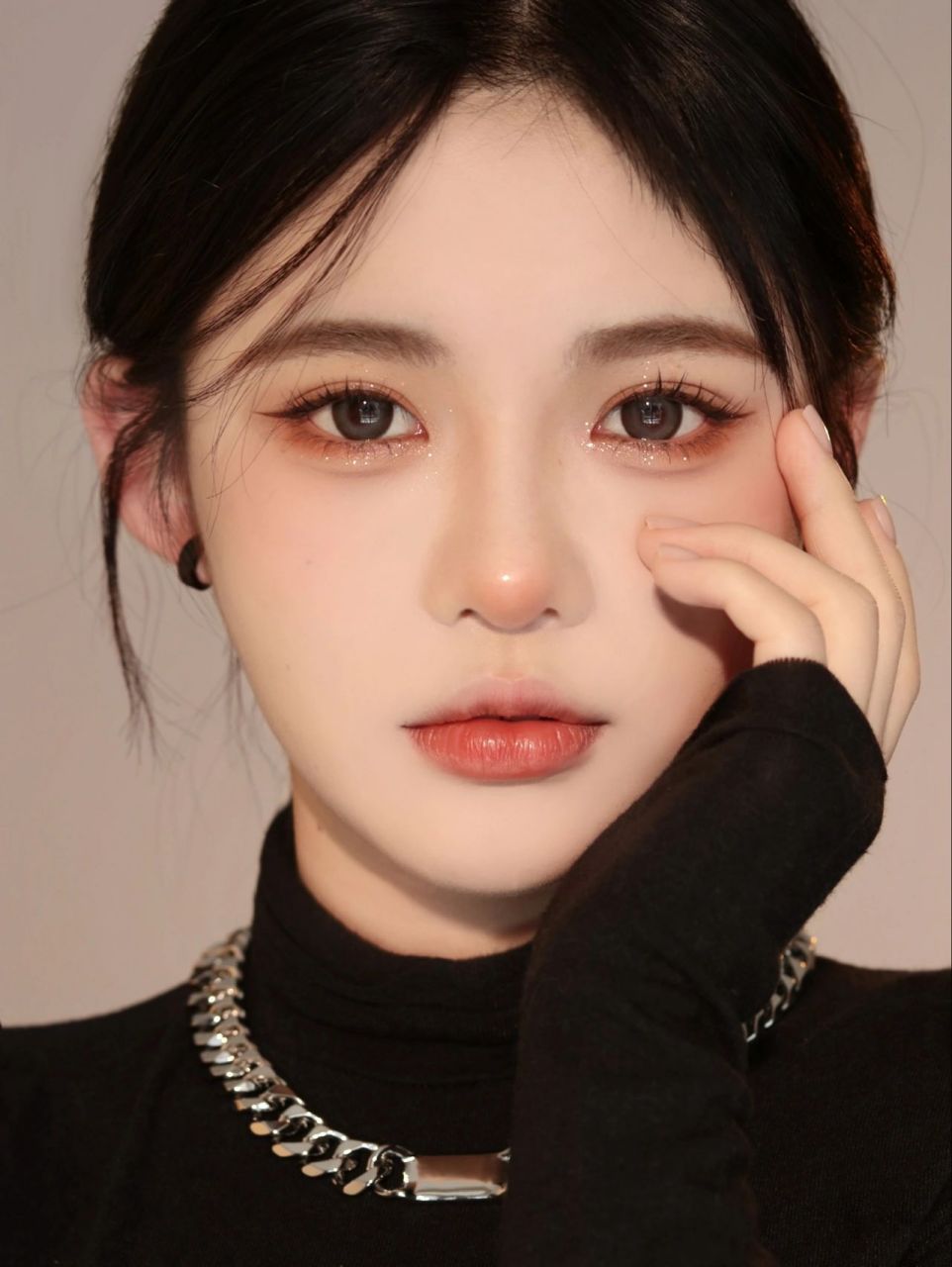 眼波流转 灵动小鹿感千金妆 最近娜比这个妆真的好火好好看 刚好国庆