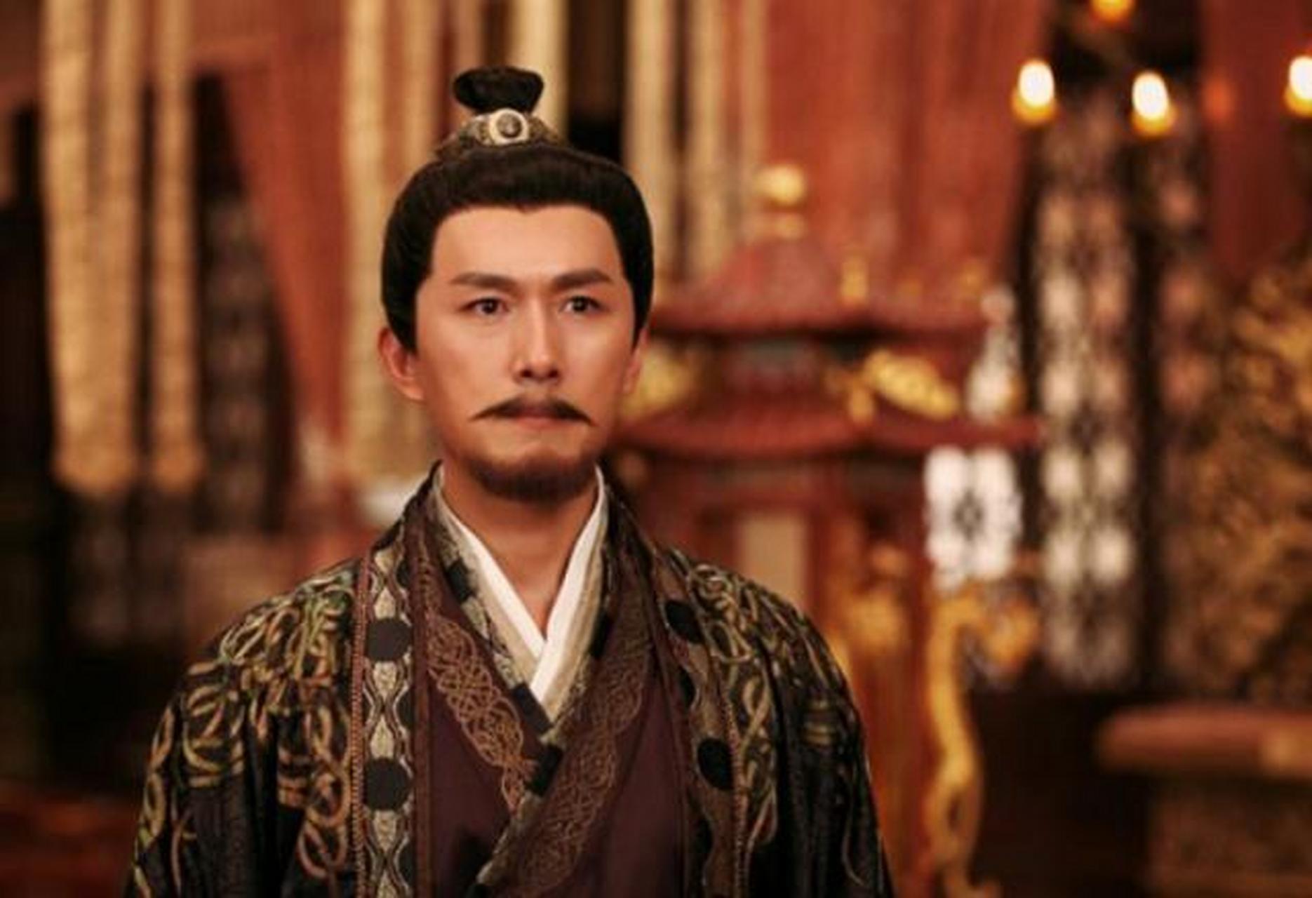 史思明的军事能力强,但他的疑心重,不讲情面.