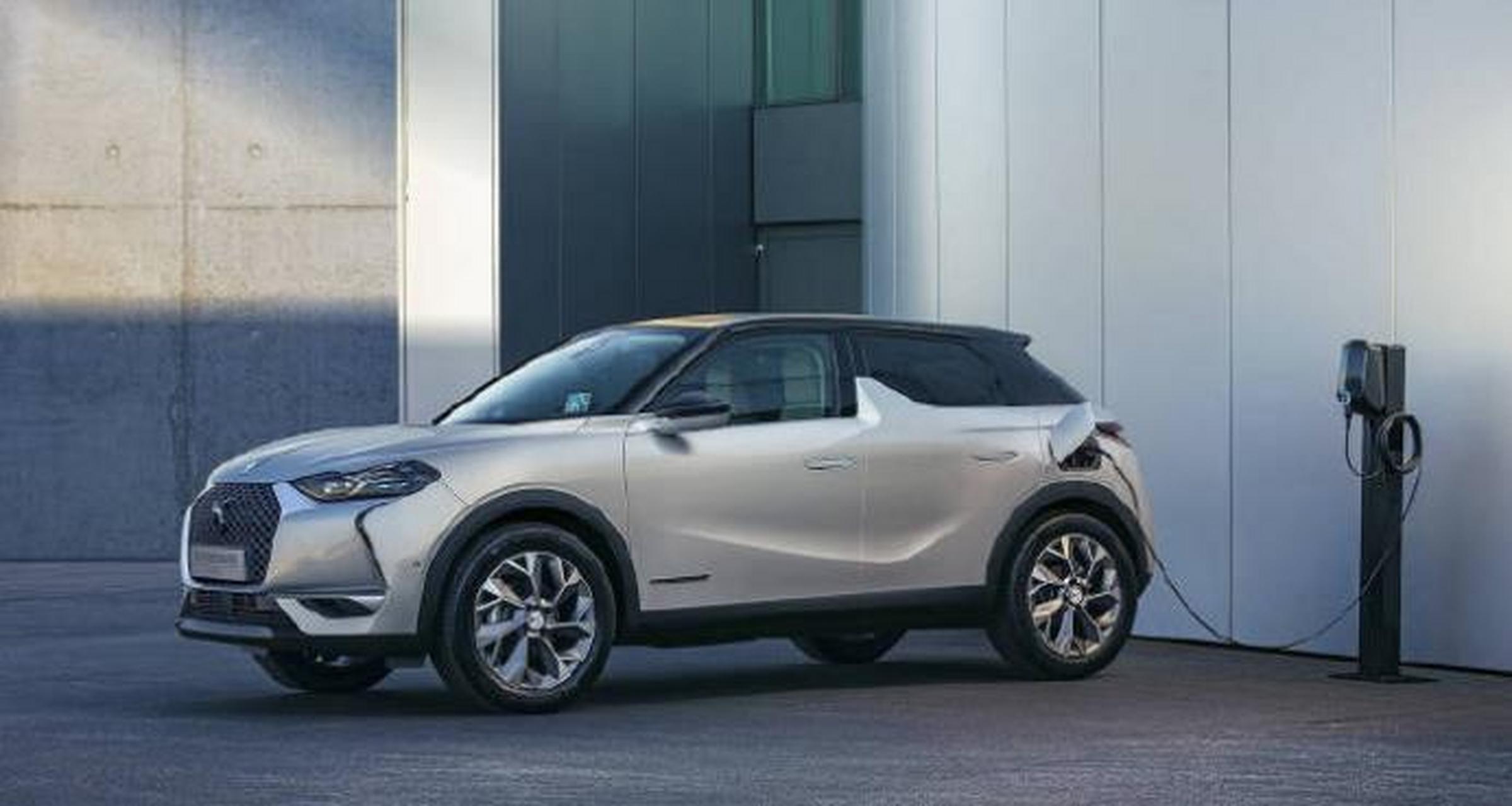 ds汽车官方宣布,旗下小型纯电动suv——ds 3 crossback e-tense将于5