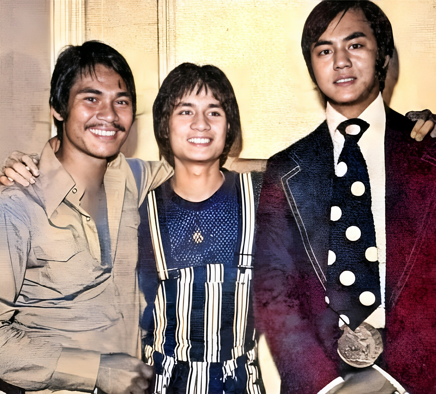 这一年,陈观泰29岁,傅声20岁,狄龙28岁.