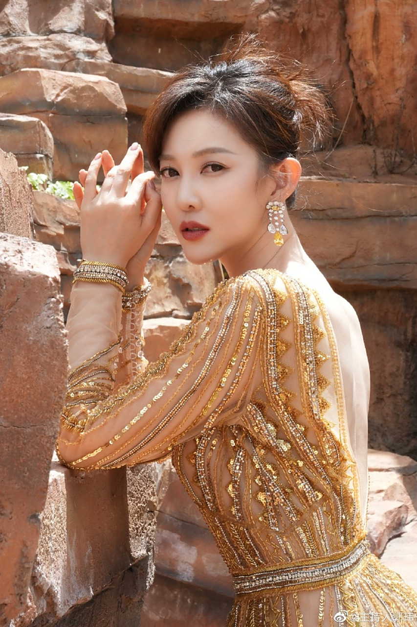 光影星播客主持人郭玮