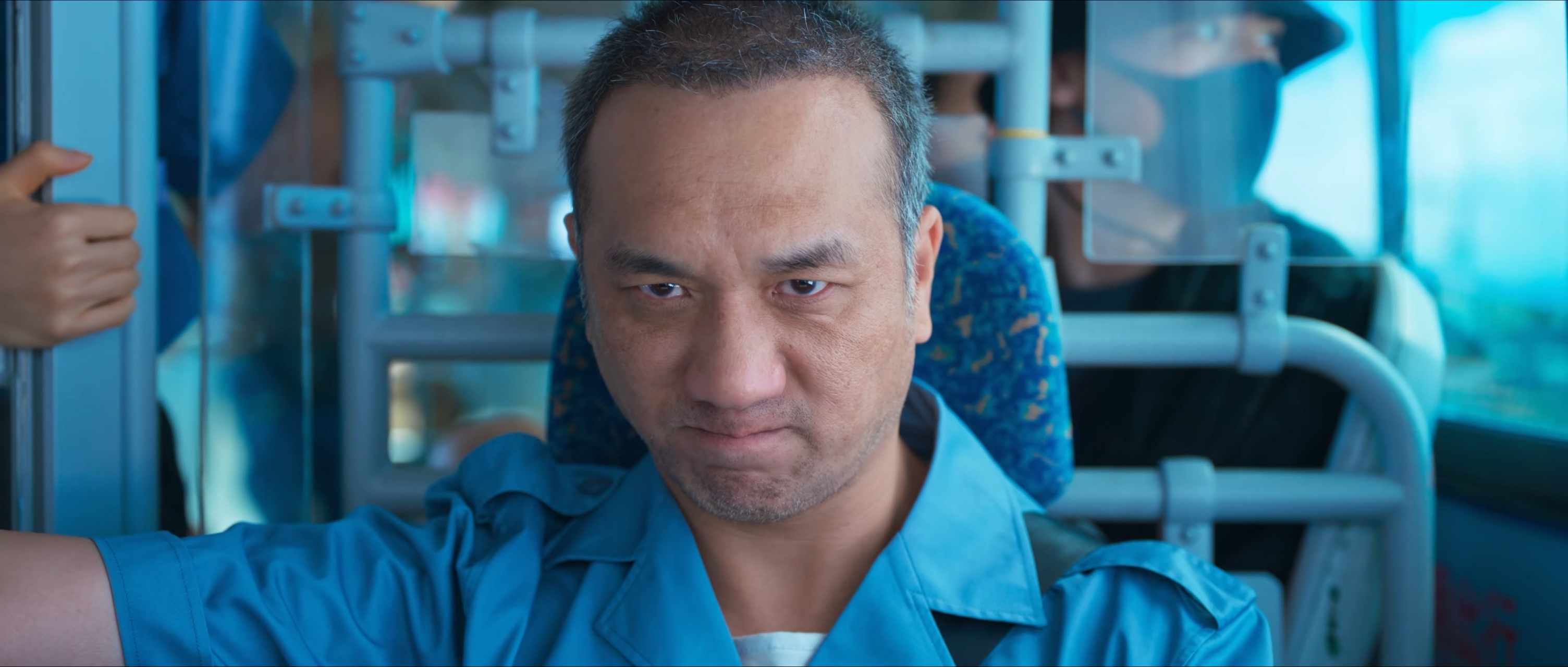 电视剧开端# 王兴德是一个好司机,从无事故,屡次获奖.