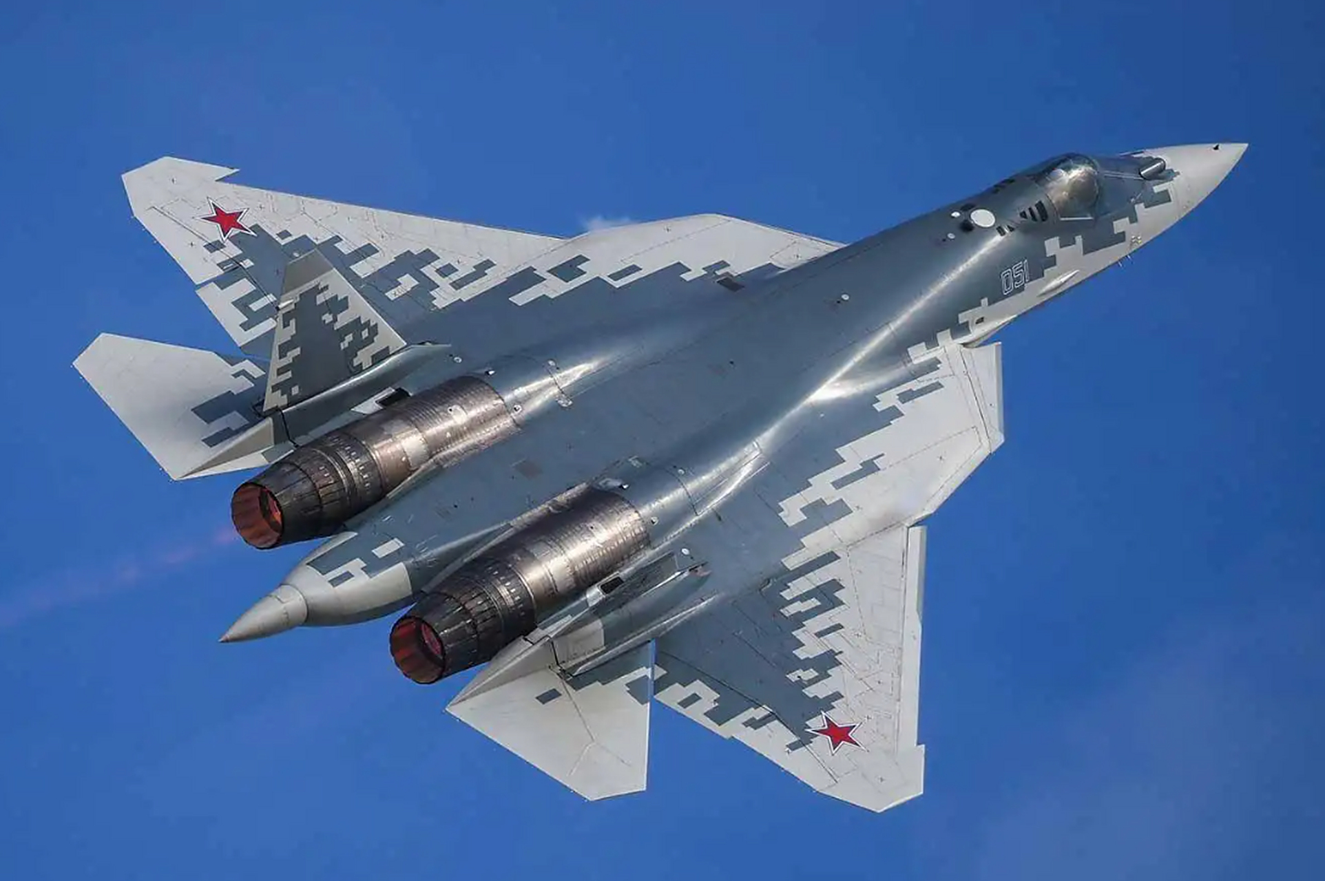 俄罗斯苏57战机改进型首飞 使用人工智能拓展多种战力 俄罗斯联合航空