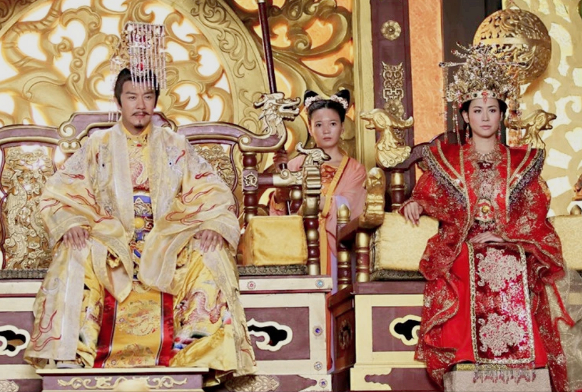 王宝钏是唐朝皇帝李隆基的妃子,因为身份尊贵,器量非凡而被历史后世