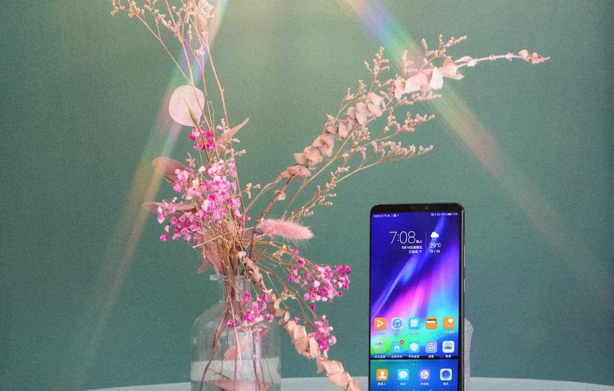 为了拍好这张荣耀note10[囧] 把整个桌子都抬起来了 [灵光一闪]拍图不