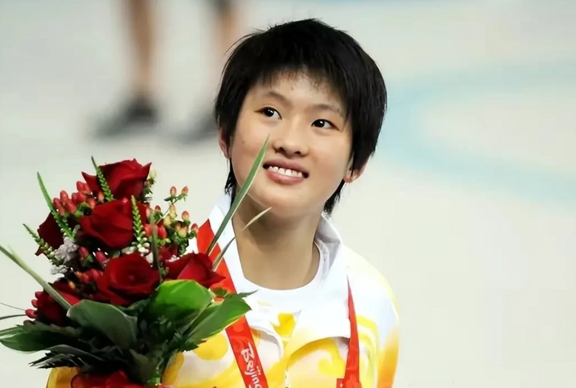 跳水皇后陈若琳,三岁的时候被父母双双抛弃,舅舅把