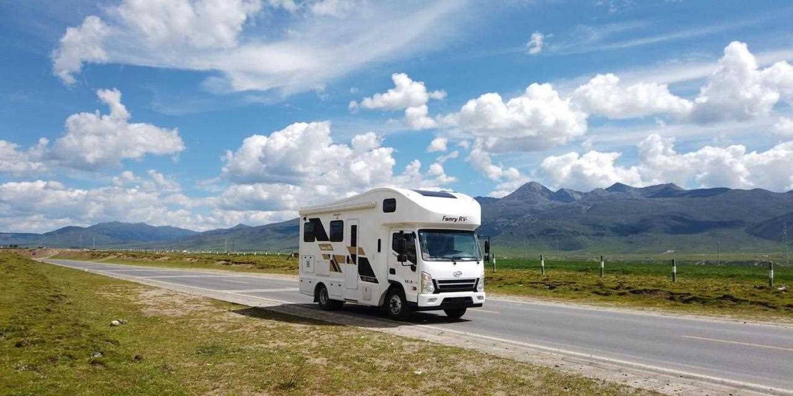 房车展——法美瑞同级别最优质轻卡房车首发来袭 法美瑞平头外观设计