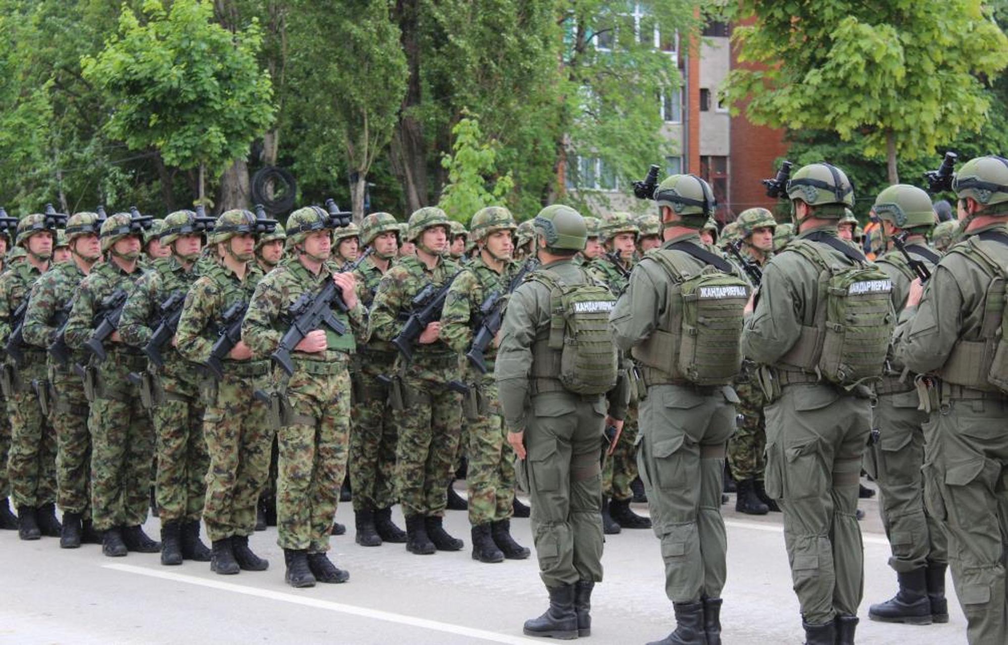 敏感时刻,塞尔维亚与北约举行联合军演   据俄罗斯《生意人报》6月15