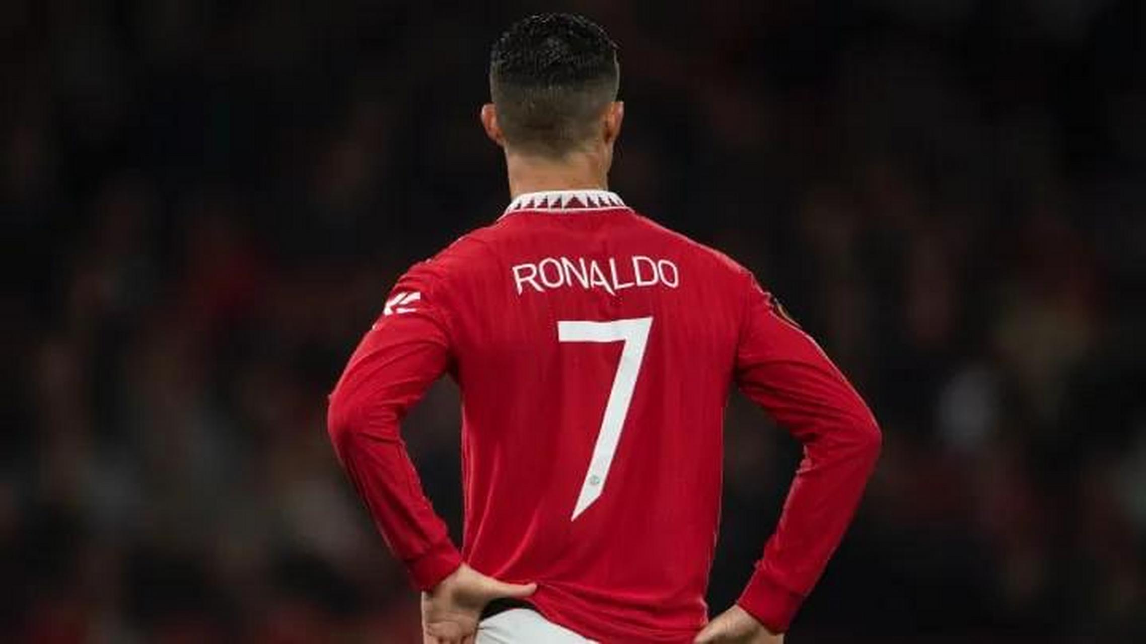 c罗作为曼联最后一位7号球衣拥有者,那么谁会继任这个传奇的7号号码呢