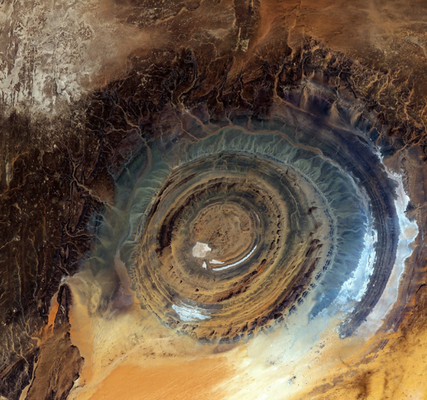 神秘的撒哈拉之眼!