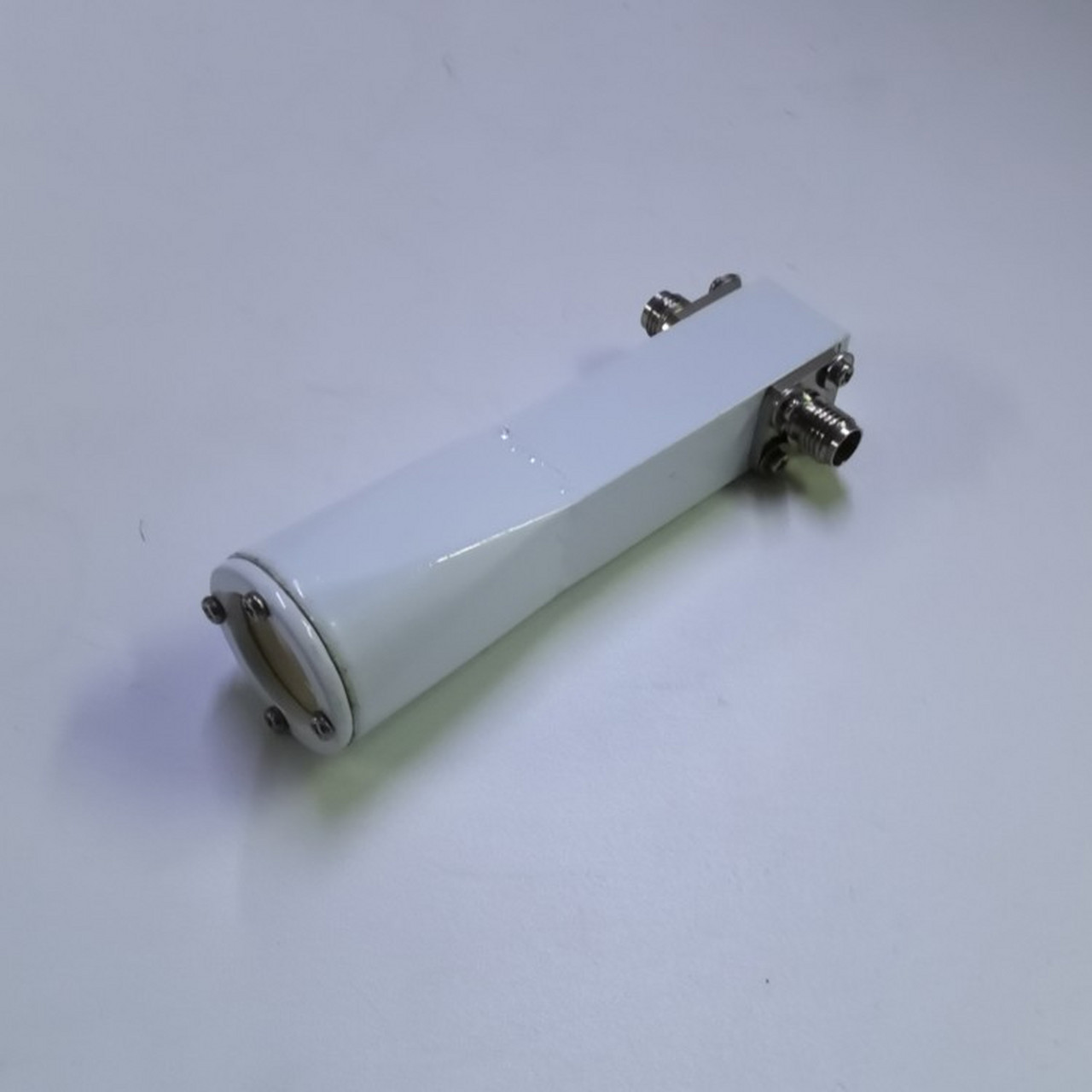 emc检测# #射频# 天华中威国射频天线包含磁环天线,偶极子天线,双圆