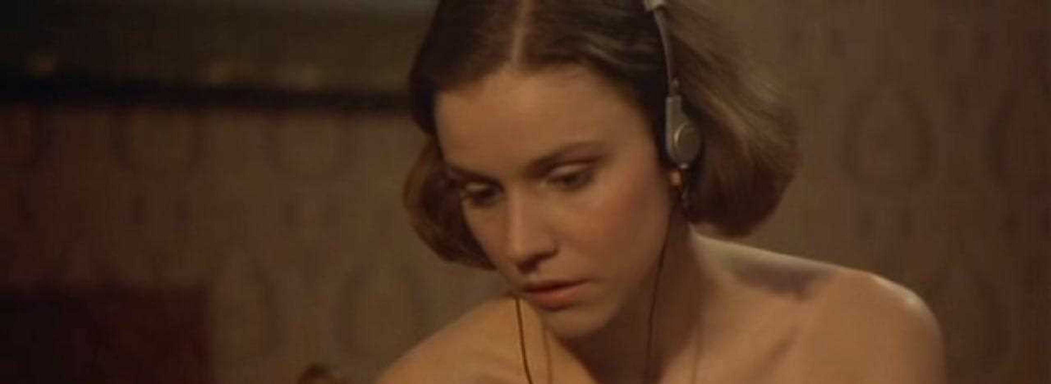 今天推荐一部经典老电影,1995年的《无声言证》.一部黄金惊悚悬疑片.