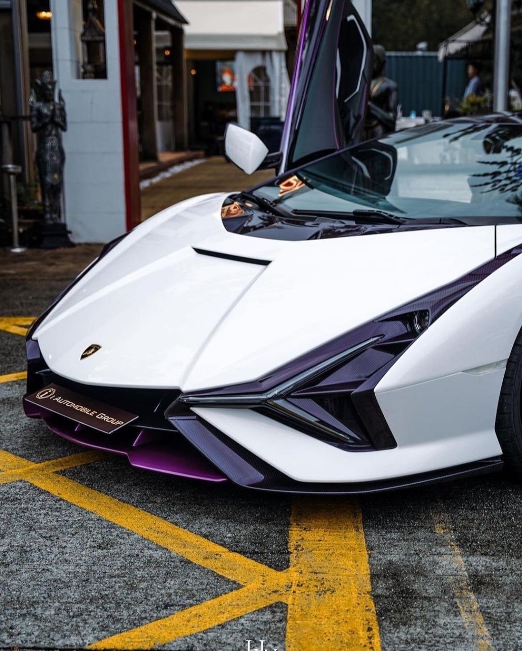 interior: nero cosmos alcantara#兰博基尼sian##car时尚##豪车超跑