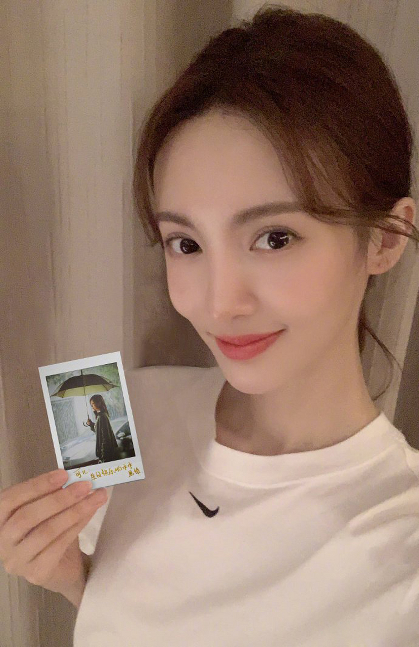 金晨和李一桐姐妹花的感情也太好了吧!