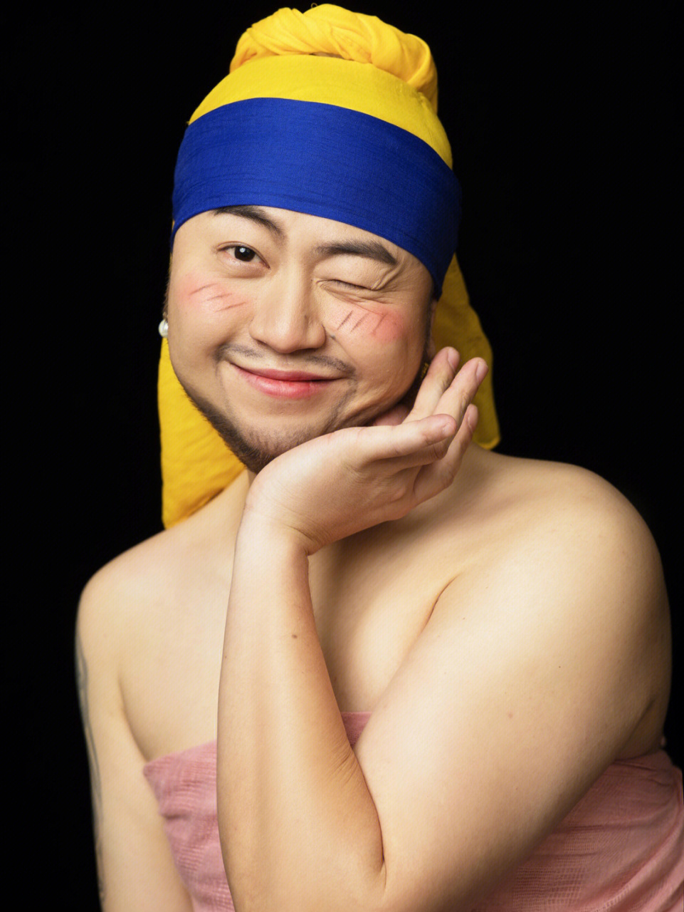 猛男娇羞图真人版～大家看看怎么样?#搞笑